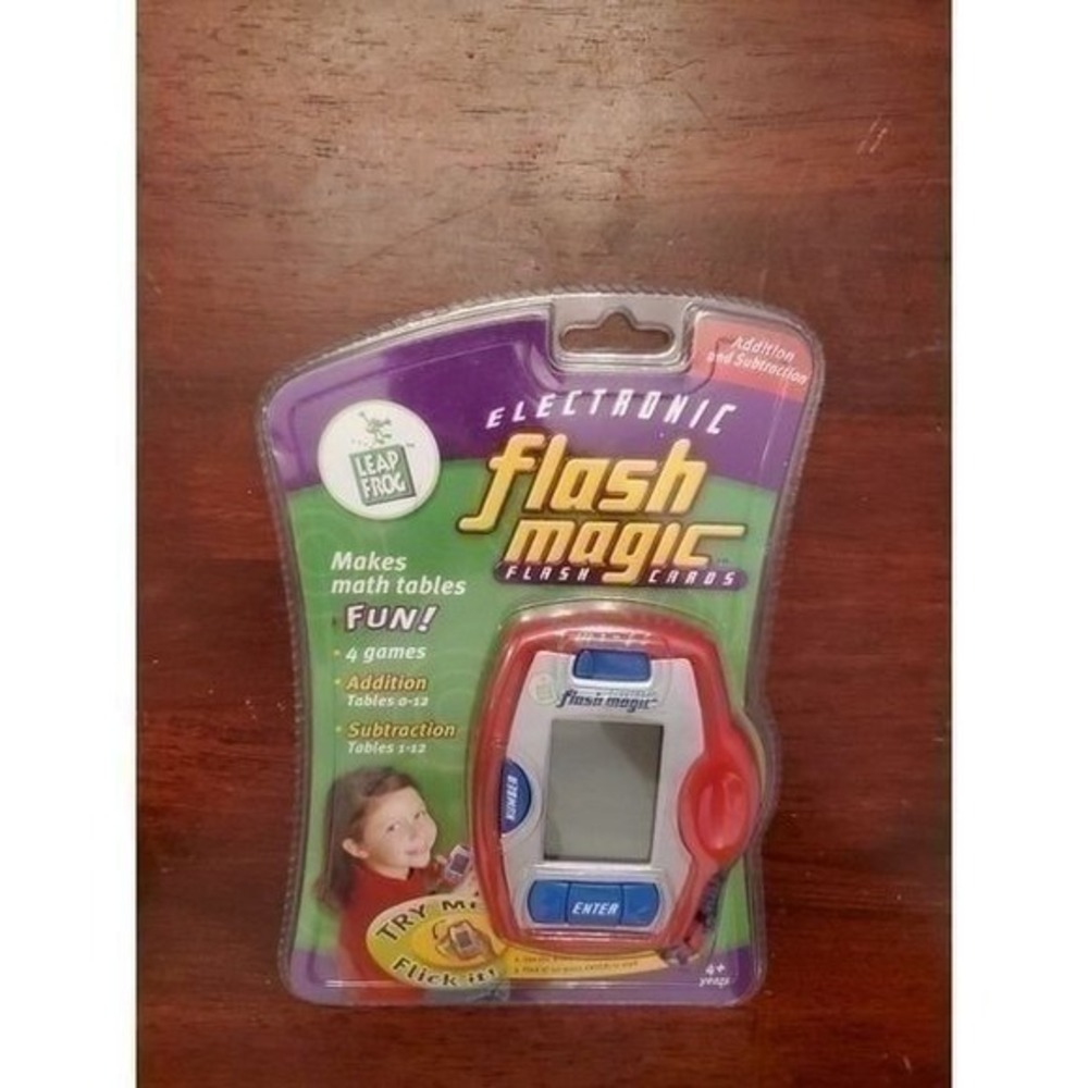 LeapFrog Electronic Flash Magic Flash Cards Kids OS Red NIB Math Learning Toy - Picture 2 of 3
